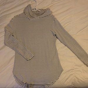 Daily Ritual terry hooded pullover